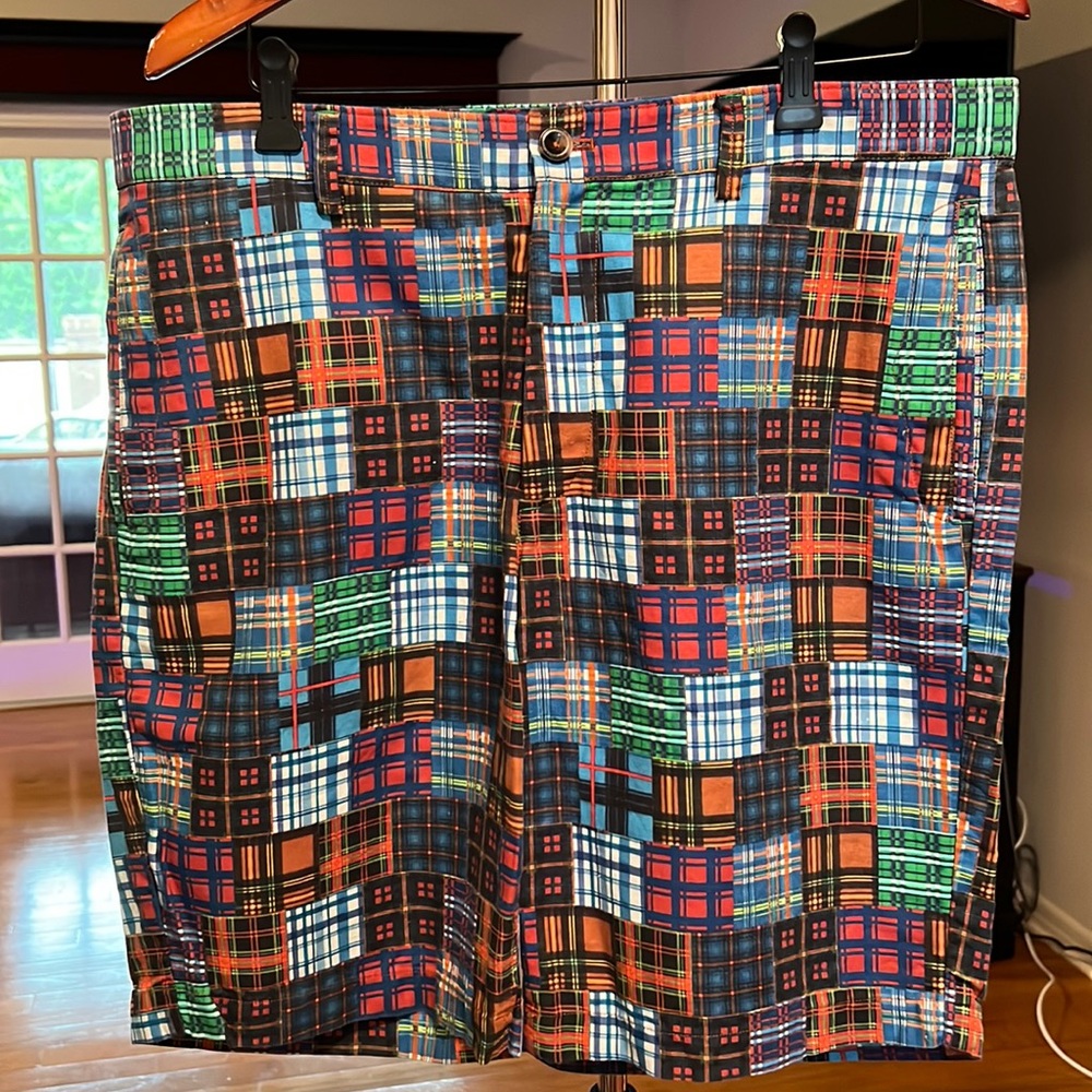 Robert Graham mens size 36 NWOT